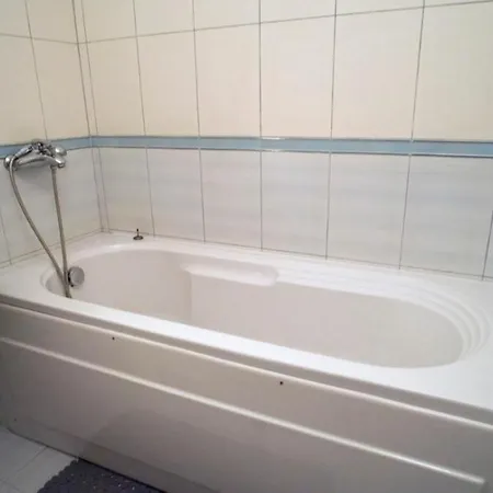 вила жаклин - Private House Jaklin With Pool Vakantiehuis Sveti Vlas